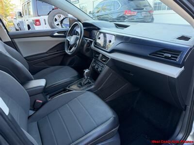 2022 Volkswagen Taos SE  & Bk Up Camera - Photo 42 - San Marcos, CA 92078
