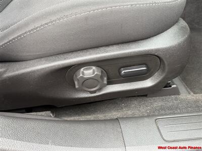 2016 Ford Taurus SEL  w/Bk Up Camera - Photo 35 - San Marcos, CA 92078