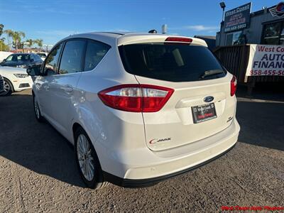 2016 Ford C-MAX Hybrid SEL  w/Navigation and Back up Camera - Photo 38 - San Diego, CA 92111