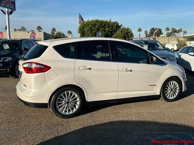 2016 Ford C-MAX Hybrid SEL  w/Navigation and Back up Camera - Photo 53 - San Diego, CA 92111