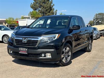 2017 Honda Ridgeline RTL-T  w/Navigation and Back up Camera