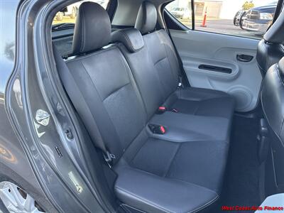 2014 Toyota Prius c Four   - Photo 12 - San Diego, CA 92111