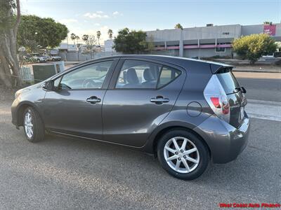 2014 Toyota Prius c Four   - Photo 6 - San Diego, CA 92111