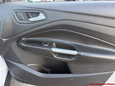 2013 Ford Escape SE   - Photo 37 - San Marcos, CA 92078