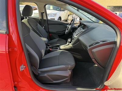 2013 Ford Focus SE   - Photo 18 - San Marcos, CA 92078