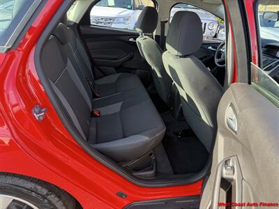 2013 Ford Focus SE   - Photo 17 - San Marcos, CA 92078