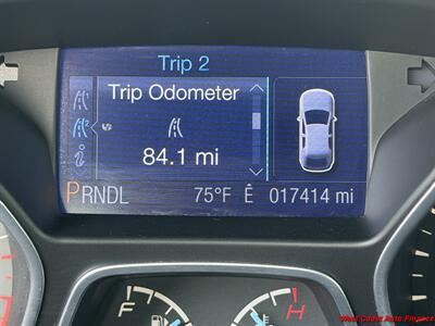 2013 Ford Focus SE   - Photo 3 - San Marcos, CA 92078
