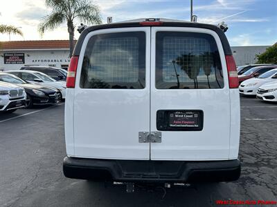 2015 Chevrolet Express 2500  w/Bk Up Camera - Photo 28 - San Marcos, CA 92078