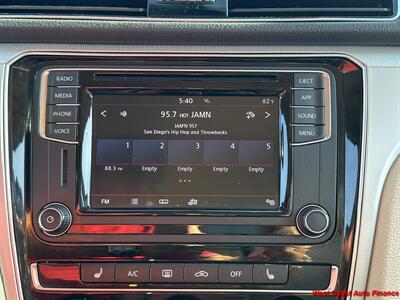2019 Volkswagen Passat Wolfsburg  w/Bk Up Camera - Photo 22 - San Diego, CA 92111