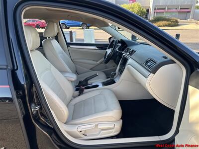 2019 Volkswagen Passat Wolfsburg  w/Bk Up Camera - Photo 16 - San Diego, CA 92111
