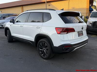 2023 Volkswagen Taos S w/Bk Up Camera - Photo 10 - San Marcos, CA 92078
