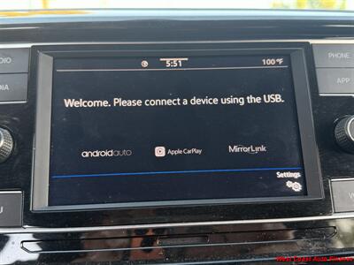 2023 Volkswagen Taos S w/Bk Up Camera - Photo 4 - San Marcos, CA 92078