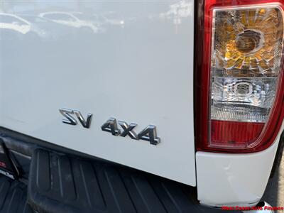 2016 Nissan Frontier SV  4X4 - Photo 3 - San Marcos, CA 92078