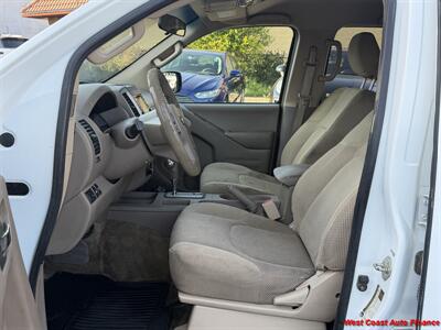 2016 Nissan Frontier SV  4X4 - Photo 6 - San Marcos, CA 92078