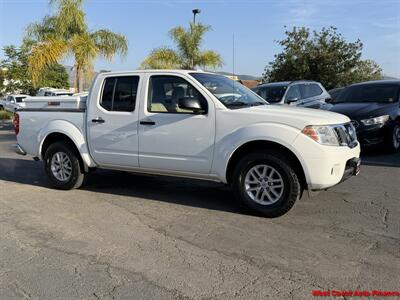 2016 Nissan Frontier SV  4X4 - Photo 1 - San Marcos, CA 92078
