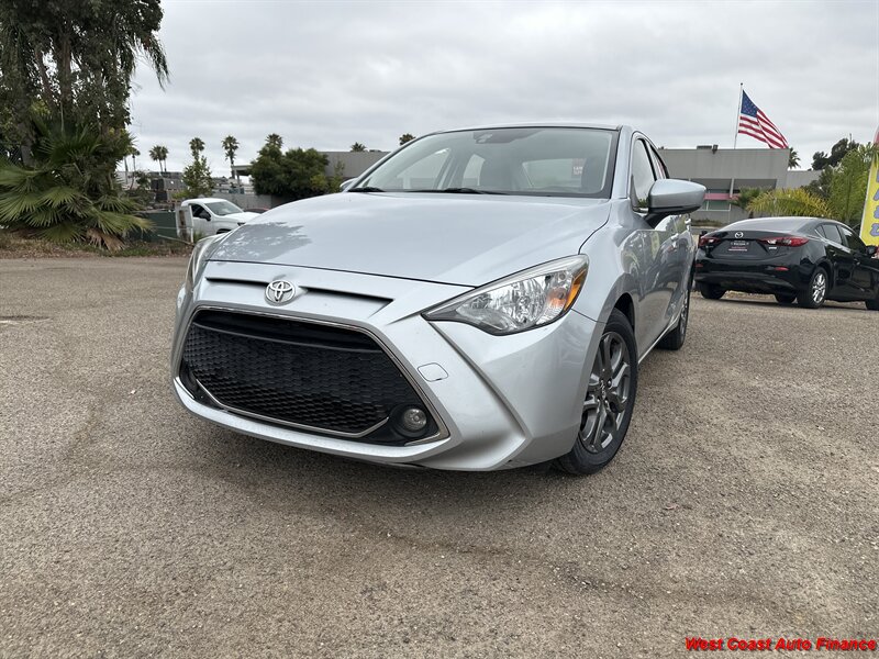 2019 Toyota Yaris LE  w/Bk Up Camera
