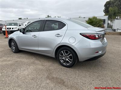 2019 Toyota Yaris LE  w/Bk Up Camera - Photo 15 - San Diego, CA 92111