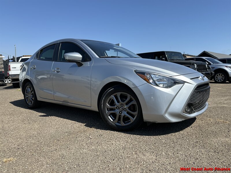 2019 Toyota Yaris LE  w/Bk Up Camera