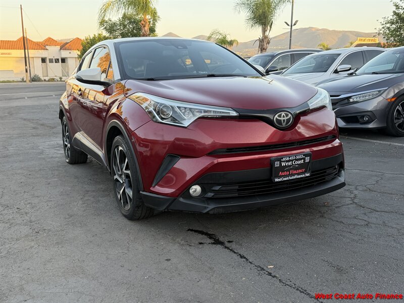 2018 Toyota C-HR XLE  w/Bk Up Camera