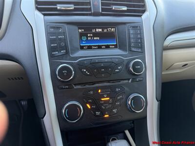 2016 Ford Fusion Hybrid SE  w/Bk up Camera - Photo 22 - San Marcos, CA 92078