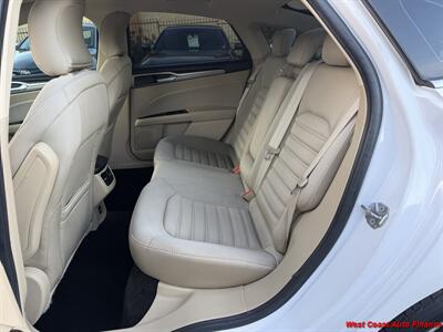 2016 Ford Fusion Hybrid SE  w/Bk up Camera - Photo 15 - San Marcos, CA 92078