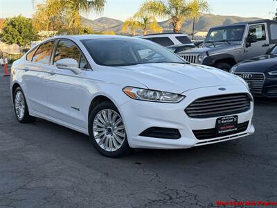2016 Ford Fusion Hybrid SE  w/Bk up Camera - Photo 1 - San Marcos, CA 92078