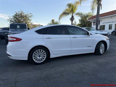 2016 Ford Fusion Hybrid SE  w/Bk up Camera - Photo 34 - San Marcos, CA 92078