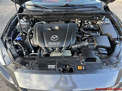 2015 Mazda Mazda3 i Touring   - Photo 19 - San Diego, CA 92111