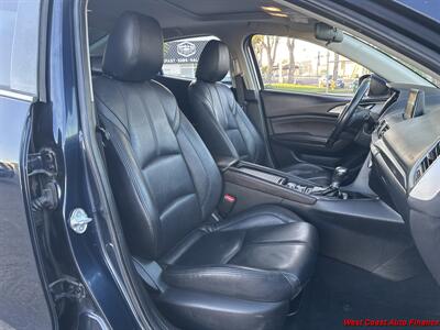 2018 Mazda Mazda3 Touring w/Bk Up Camera - Photo 13 - San Diego, CA 92111