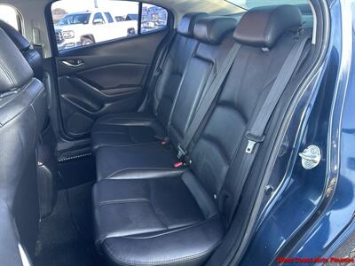 2018 Mazda Mazda3 Touring w/Bk Up Camera - Photo 17 - San Diego, CA 92111