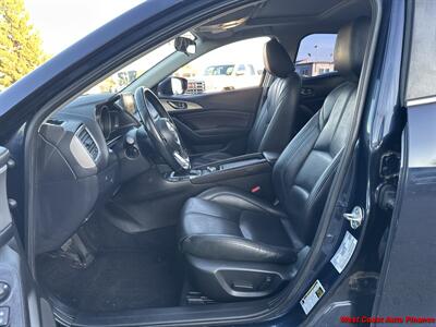 2018 Mazda Mazda3 Touring w/Bk Up Camera - Photo 12 - San Diego, CA 92111