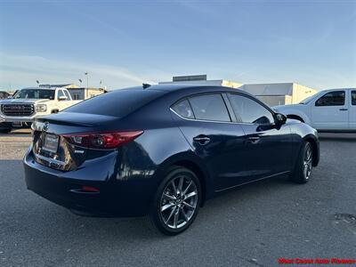 2018 Mazda Mazda3 Touring w/Bk Up Camera - Photo 8 - San Diego, CA 92111