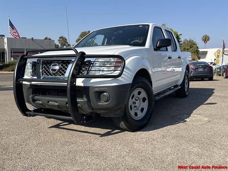 2015 Nissan Frontier S  