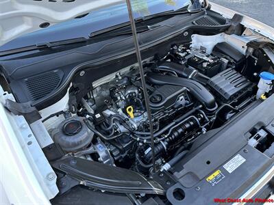 2023 Volkswagen Taos SE  w/Bk Up Camera - Photo 28 - San Marcos, CA 92078