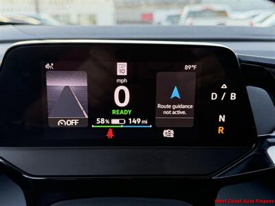 2023 Volkswagen ID.4 Pro w/Navigation and Back up Camera - Photo 9 - San Marcos, CA 92078