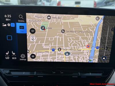 2023 Volkswagen ID.4 Pro w/Navigation and Back up Camera - Photo 26 - San Marcos, CA 92078