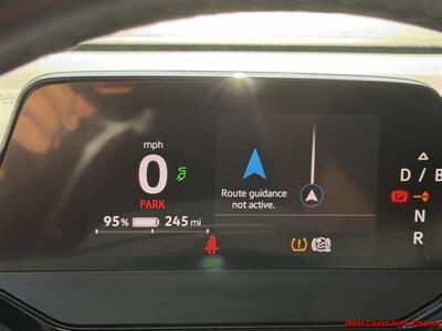 2023 Volkswagen ID.4 Pro w/Navigation and Back up Camera - Photo 39 - San Marcos, CA 92078