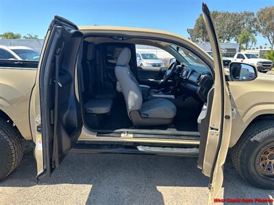 2019 Toyota Tacoma TRD SR5  w/Bk Up Camera - Photo 21 - San Diego, CA 92111