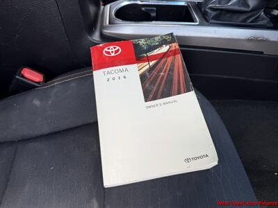 2016 Toyota Tacoma SR5   - Photo 32 - San Marcos, CA 92078
