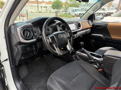 2016 Toyota Tacoma SR5   - Photo 15 - San Marcos, CA 92078