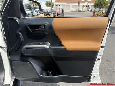 2016 Toyota Tacoma SR5   - Photo 33 - San Marcos, CA 92078
