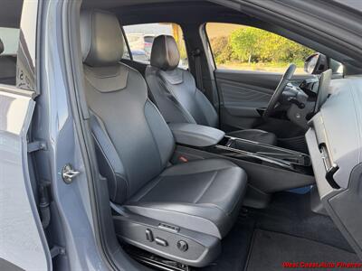 2023 Volkswagen ID.4 S   - Photo 16 - San Marcos, CA 92078