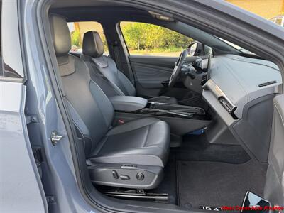 2023 Volkswagen ID.4 S   - Photo 13 - San Marcos, CA 92078