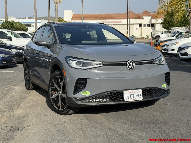 2023 Volkswagen ID.4 S's photo