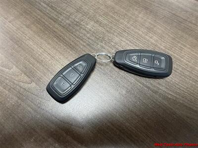 2013 Ford C-MAX Hybrid SEL - Photo 9 - San Marcos, CA 92078