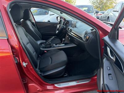 2015 Mazda Mazda3 i Touring  W/Back up Camera - Photo 18 - San Marcos, CA 92078
