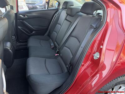 2015 Mazda Mazda3 i Touring  W/Back up Camera - Photo 21 - San Marcos, CA 92078
