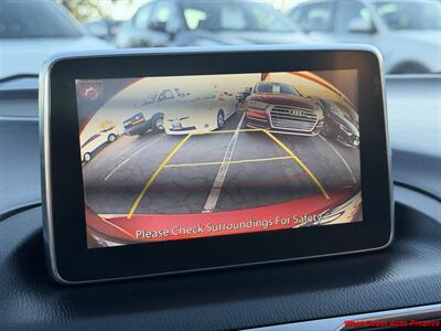 2015 Mazda Mazda3 i Touring  W/Back up Camera - Photo 7 - San Marcos, CA 92078