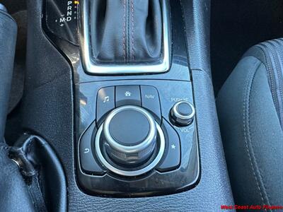 2015 Mazda Mazda3 i Touring  w/Bk Up Camera - Photo 47 - San Diego, CA 92111