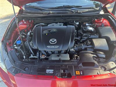 2015 Mazda Mazda3 i Touring  w/Bk Up Camera - Photo 29 - San Diego, CA 92111